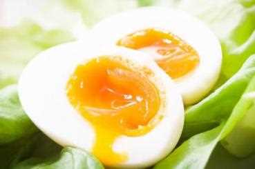 Яйцо куриное варёное — состав и пищевая ценность, калорийность, витамины, минералы и аминокислоты