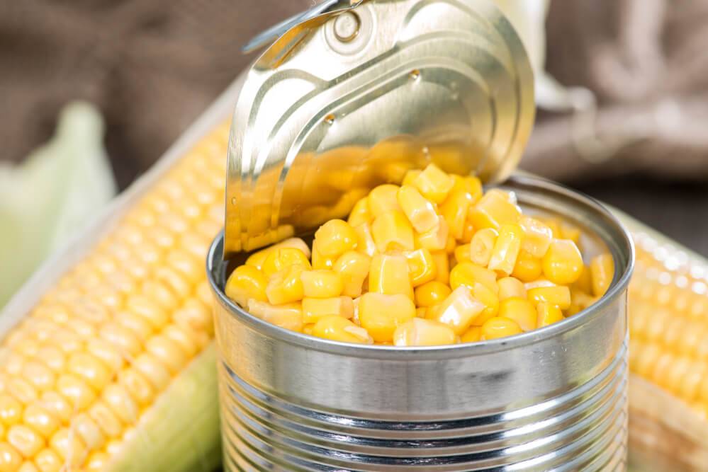 О пользе консервированной кукурузы и ее составе. как правильно выбрать продукт и может ли принести вред консервированная кукуруза