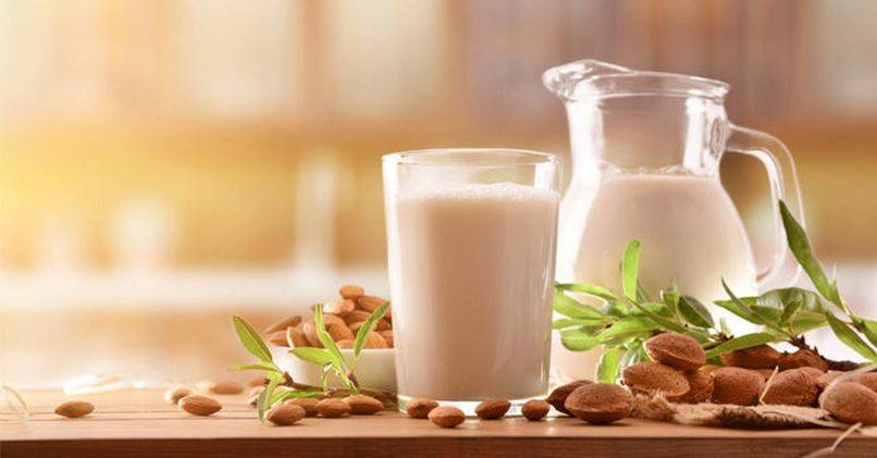Топлёное молоко — польза и вред для организма