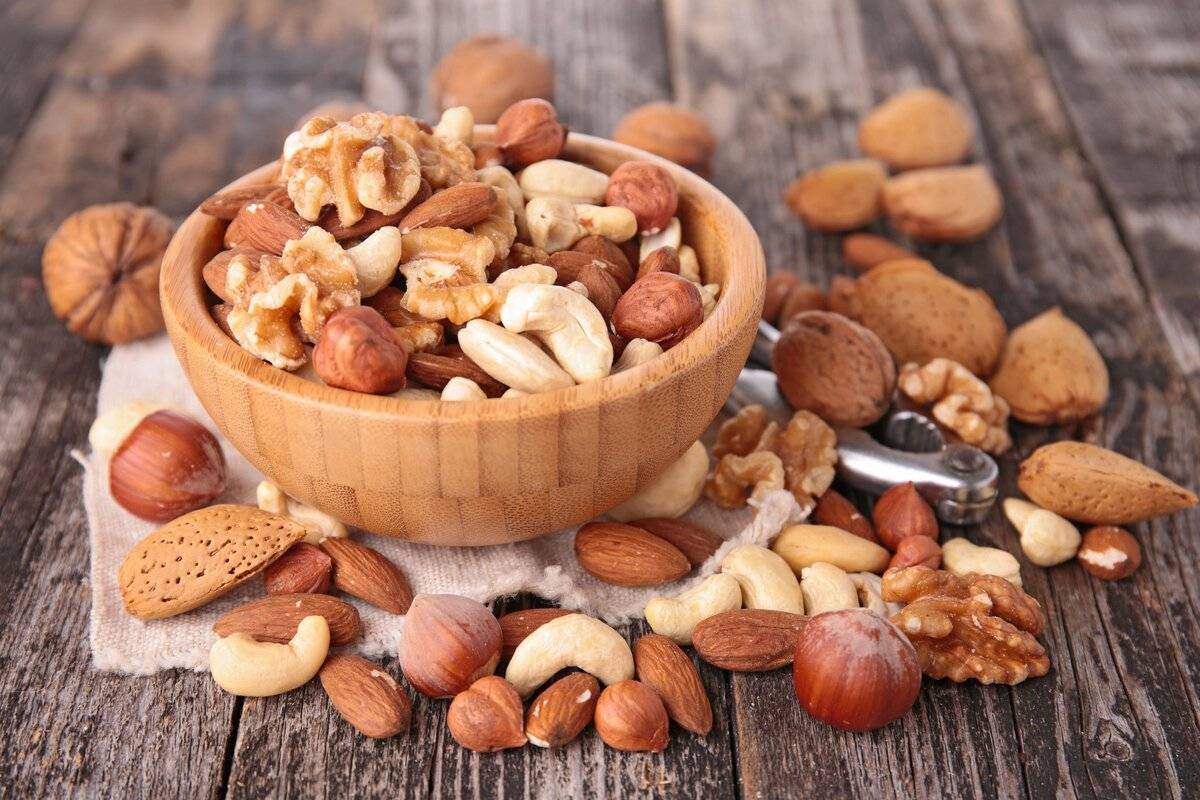 Какие орехи являются самыми полезными для сердца и чистки сосудов — топ 10