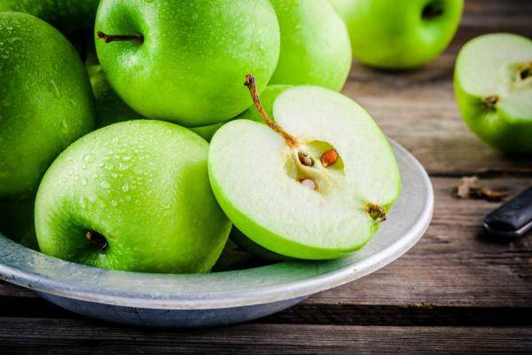 Моченые яблоки: польза и вред