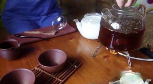 Калмыцкий чай — рецепт, состав, польза и вред
