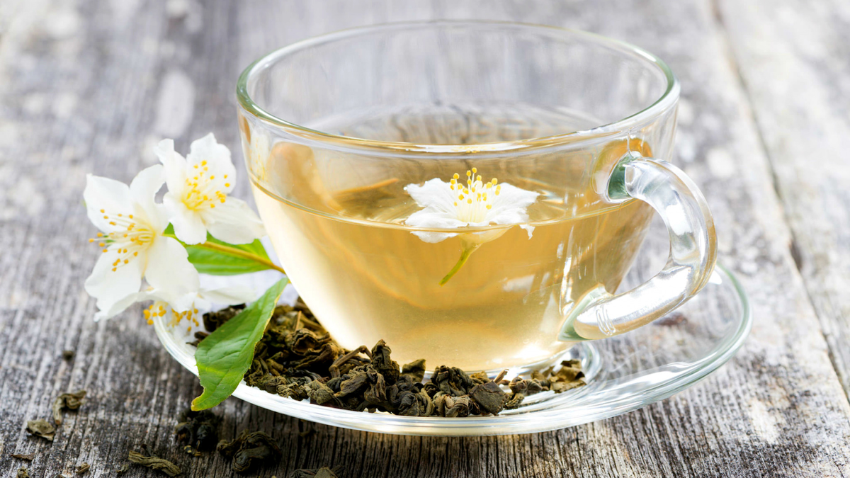 Жасминовый чай — польза и вред для здоровья
