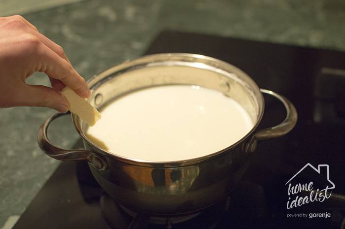 Как правильно вскипятить молоко и почему это обязательно нужно делать?