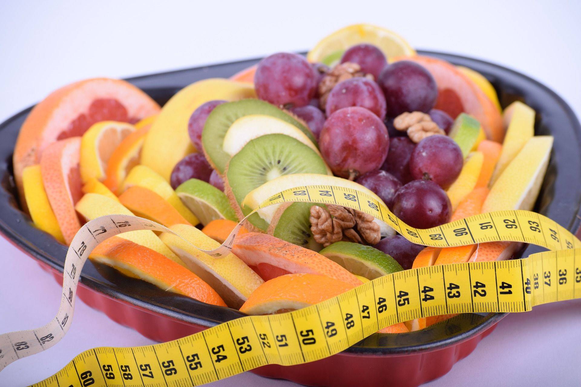 Избавляемся от 10 кг за неделю на фруктовой диете