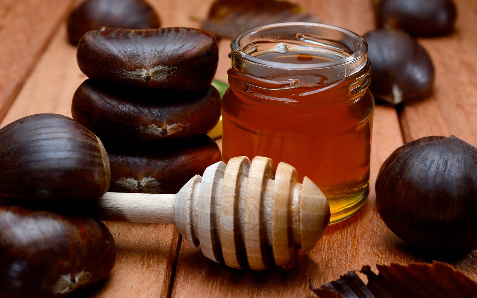 Каштановый мед – 9 полезных свойств и противопоказания