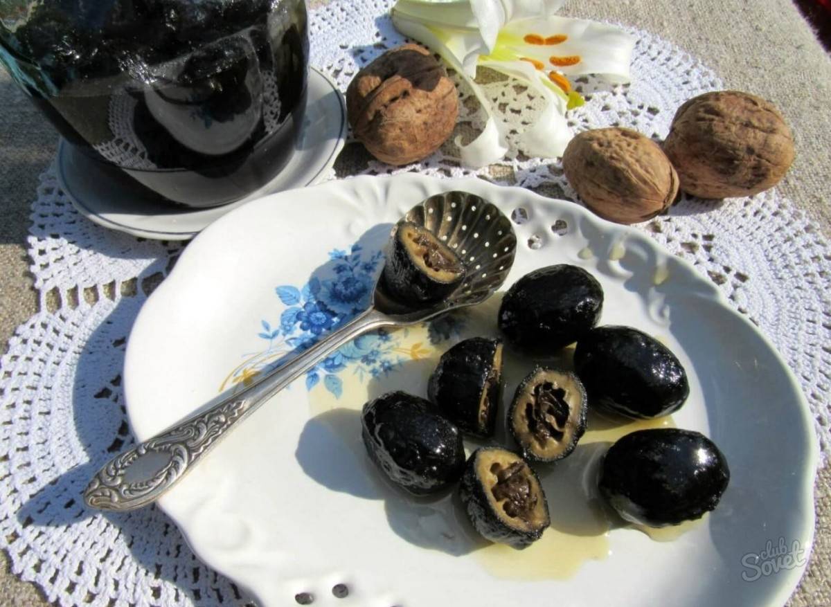 Варенье из грецких орехов: состав, польза и рецепты