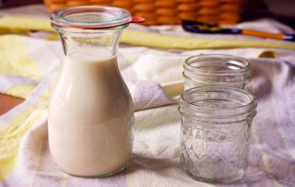 Чем полезно топленое молоко