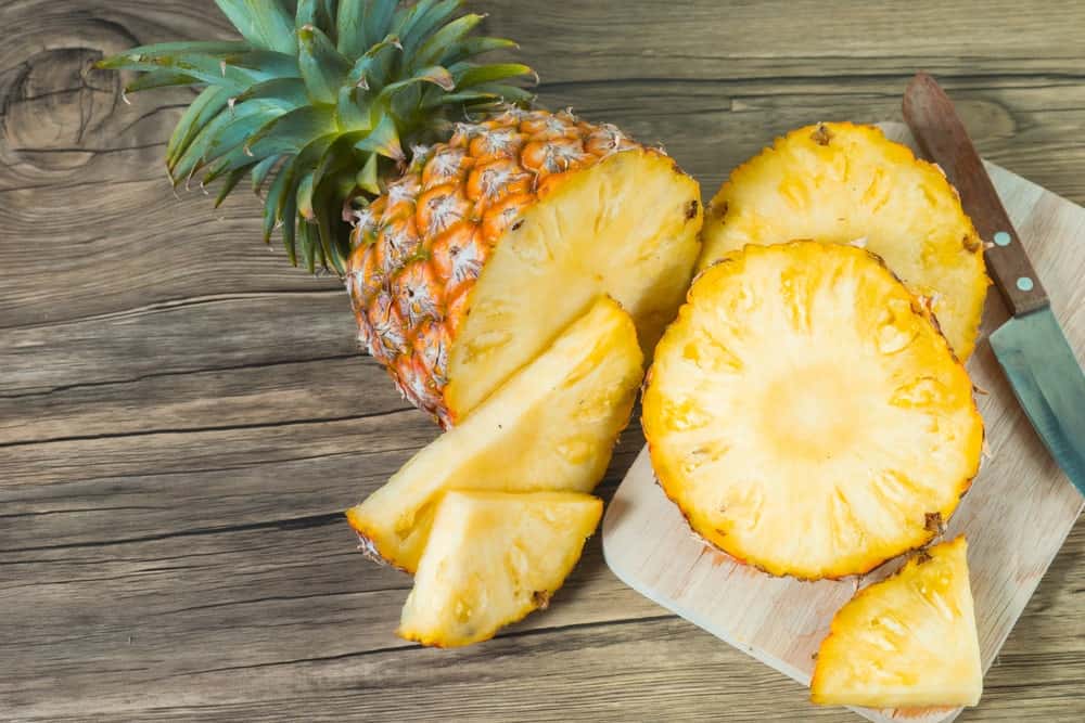Можно ли беременным ананас в 1, 2, 3 триместре: польза и вред свежих и консервированных ананасов при беременности