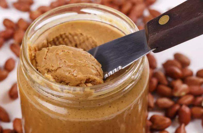 Чем полезно арахисовое масло и как его употреблять?