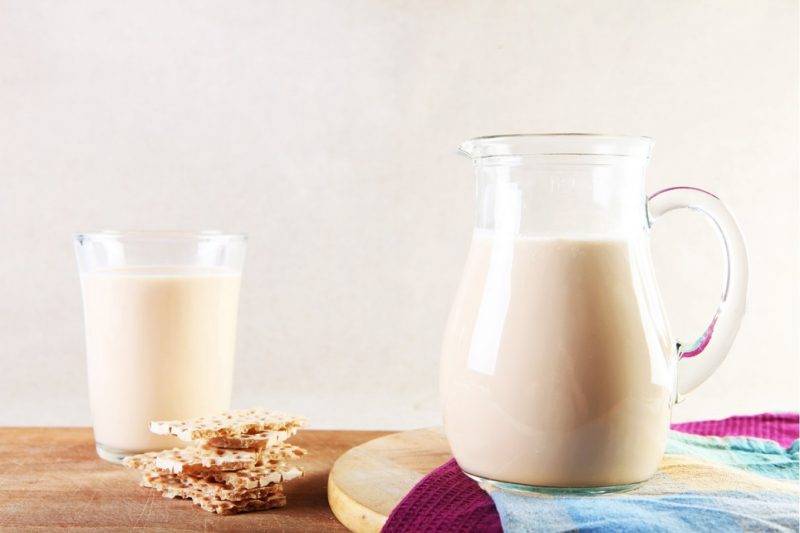 Топлёное молоко – польза и вред для организма