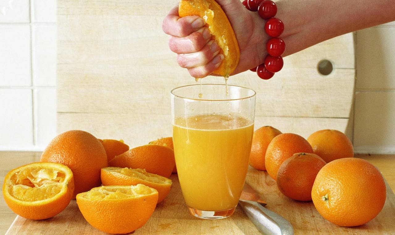 Витаминный цитрус: как правильно употреблять лимон и сколько можно есть его в день?
