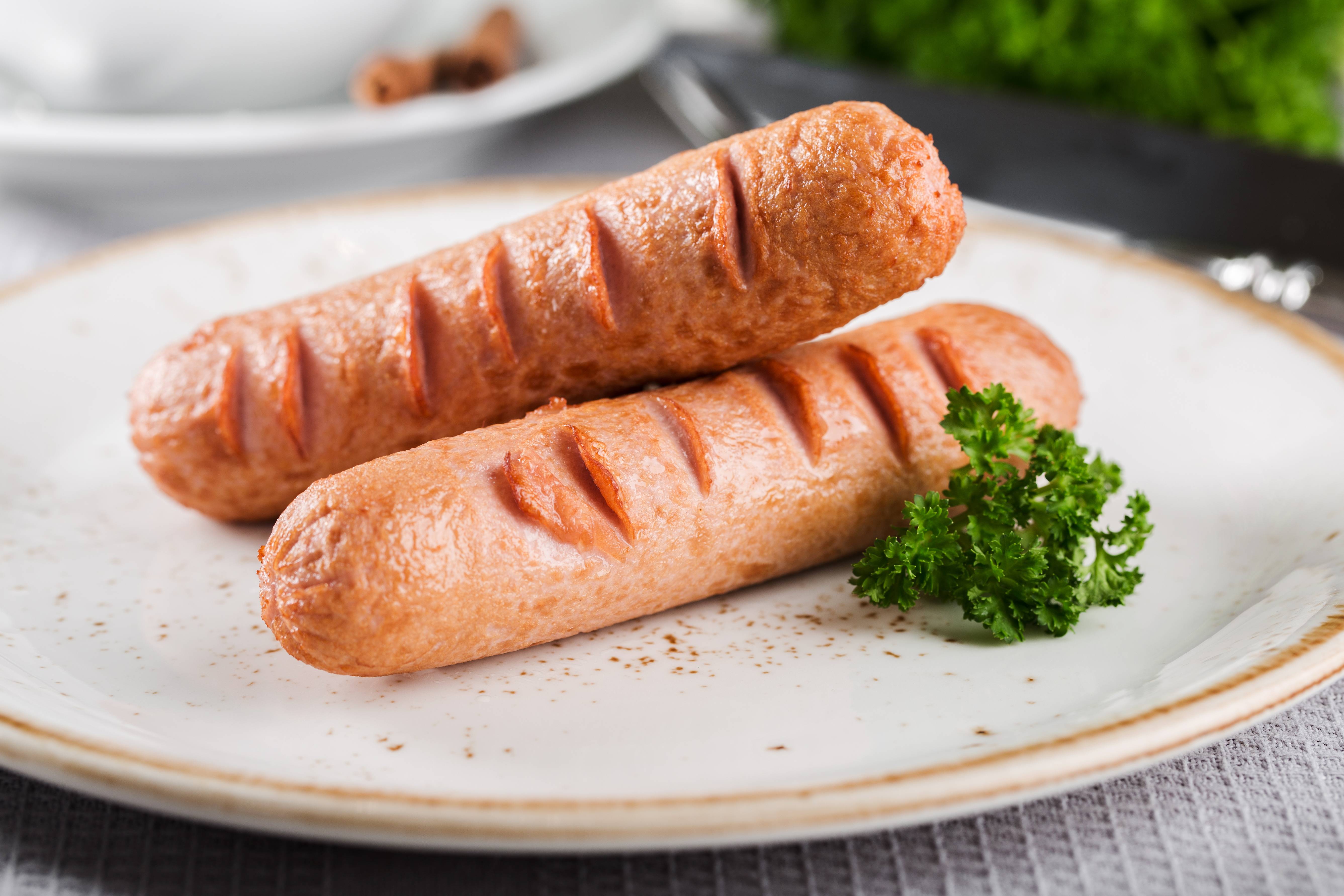 Вред колбасы — как колбаса и сосиски вредят здоровью человека?
