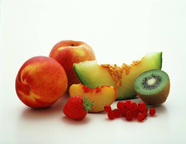 Какие фрукты можно есть при сахарном диабете, а от каких лучше отказаться?