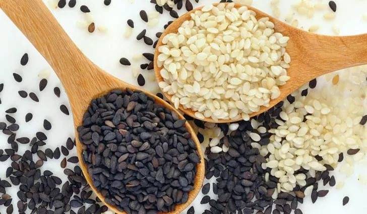 Все о здоровом питании: как принимать кунжутное семя, его польза и вред
