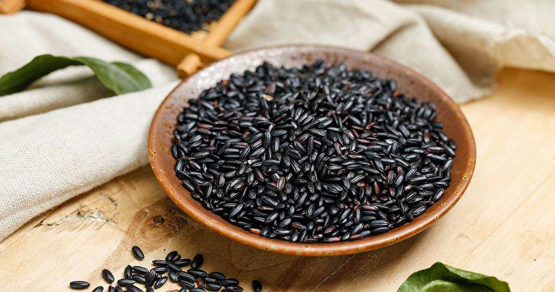 Полезные свойства черного (дикого) риса и его противопоказания