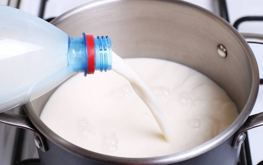 Кипяченое молоко — польза и возможный вред