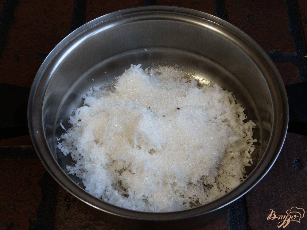 Кокосовая стружка – все способы применения и рецепт приготовления