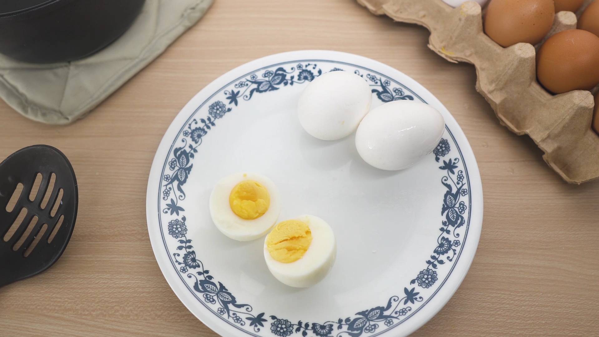Польза и вред куриных яиц для организма человека, противопоказания