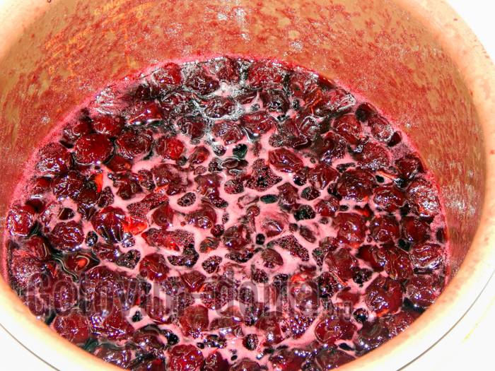 Как сварить вкусное вишневое варенье на зиму: варианты с косточками и без + рецепты джема