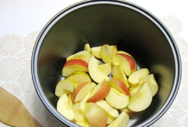 Заготовки из яблок: 25 рецептов