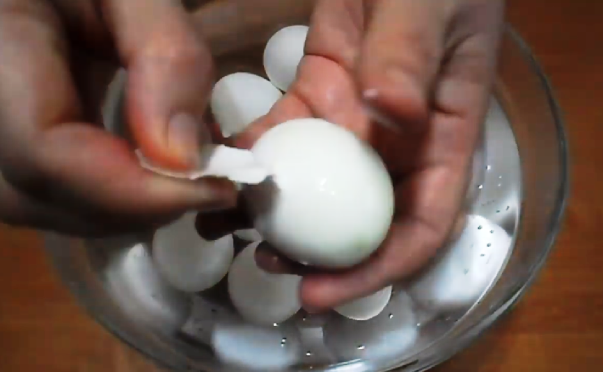 Как варить яйца: всмятку, в мешочек и вкрутую. секреты кулинара
