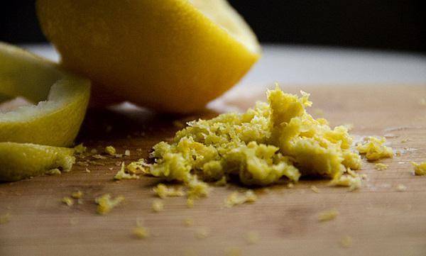 Польза и вред кожуры лимона для организма человека
