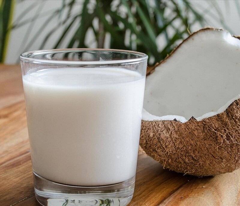 Кокосовое молоко: как использовать в пищу и сделать