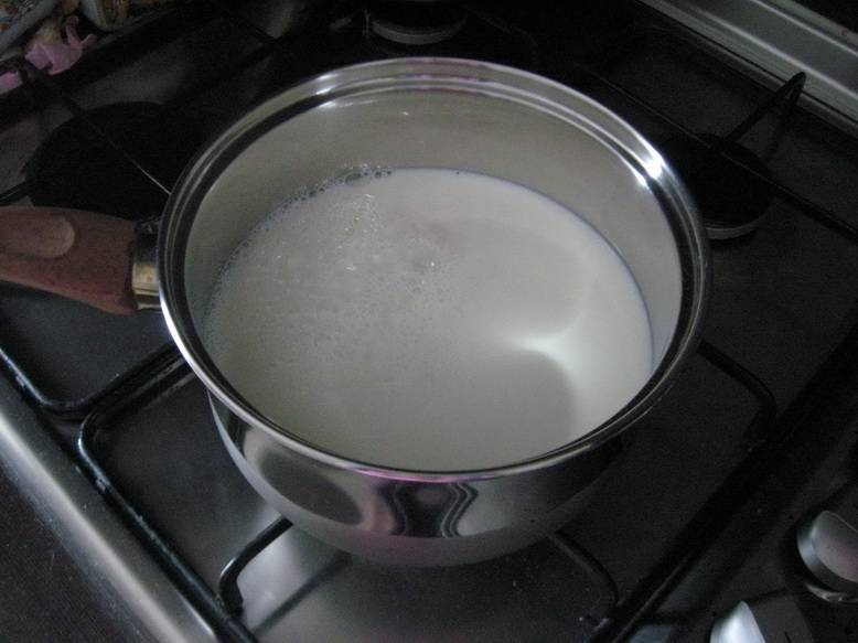 Пастеризованное молоко нужно кипятить детям. как правильно кипятить молоко: полезные советы. кипячение пастеризованного молока для ребенка - нужно ли