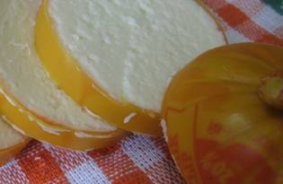 Полезные свойства и вред копченого сыра