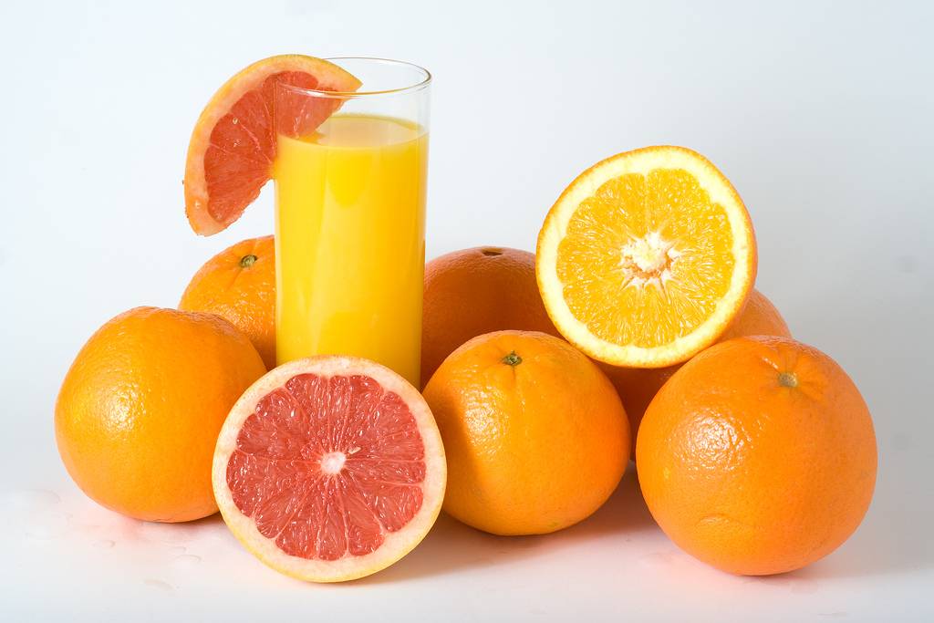Грейпфрут: польза и вред для организма, 9 полезных свойств сока для женщин и мужчин