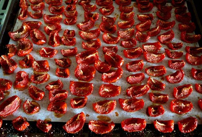 Вяленые помидоры в домашних условиях: как приготовить и хранить