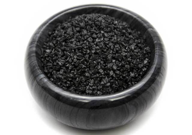 Индийская черная соль: польза и вред. черная четверговая соль: польза и вред