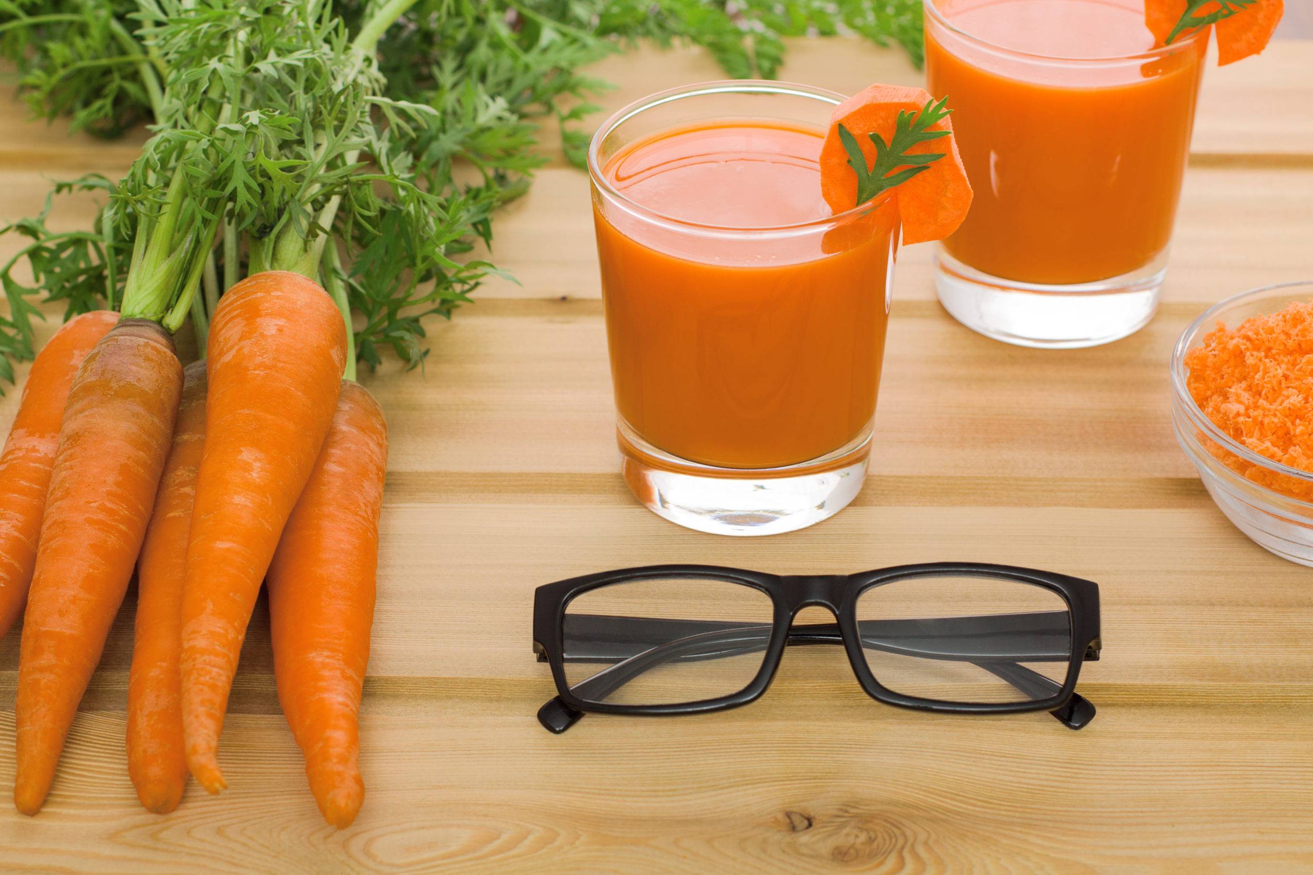 Морковный сок полезные свойства и противопоказания
